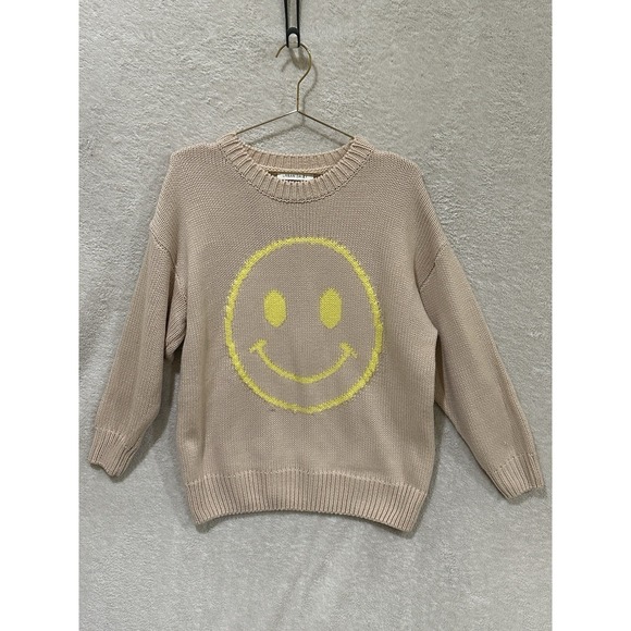 Urban Daizy Sweaters - Urban Daizy Women's Size S/M Tan W/yellow Smiley Face Sweater Happy Fun